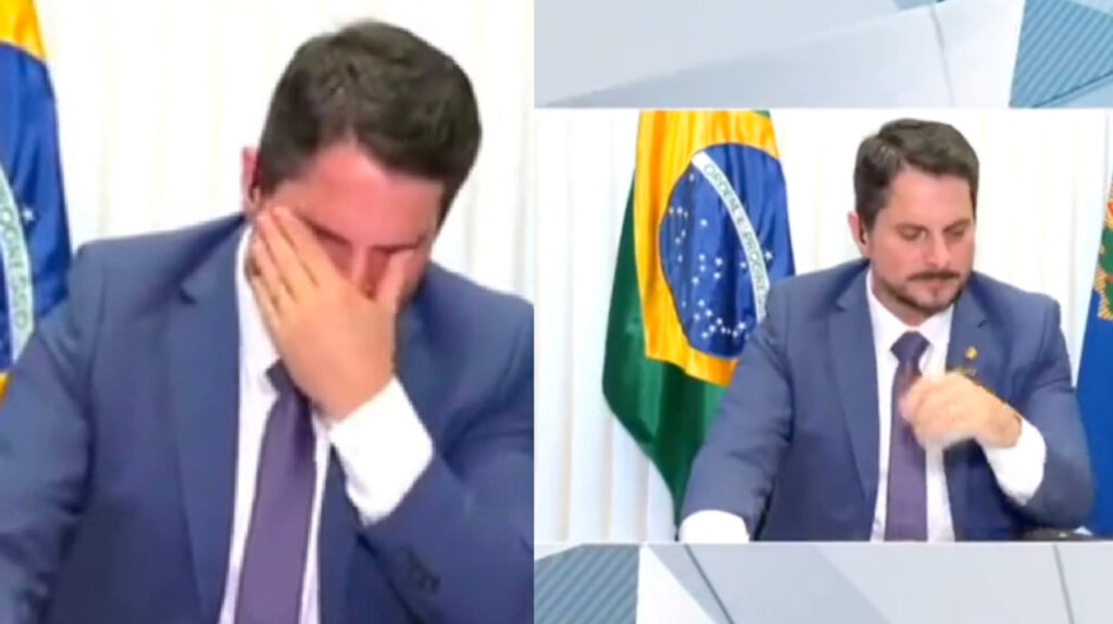 Senador Marcos do Val chora na CNN Brasil